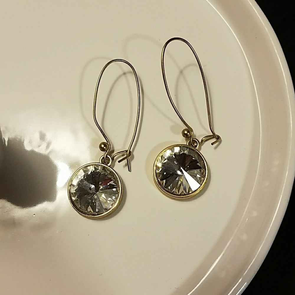 Gold earrings